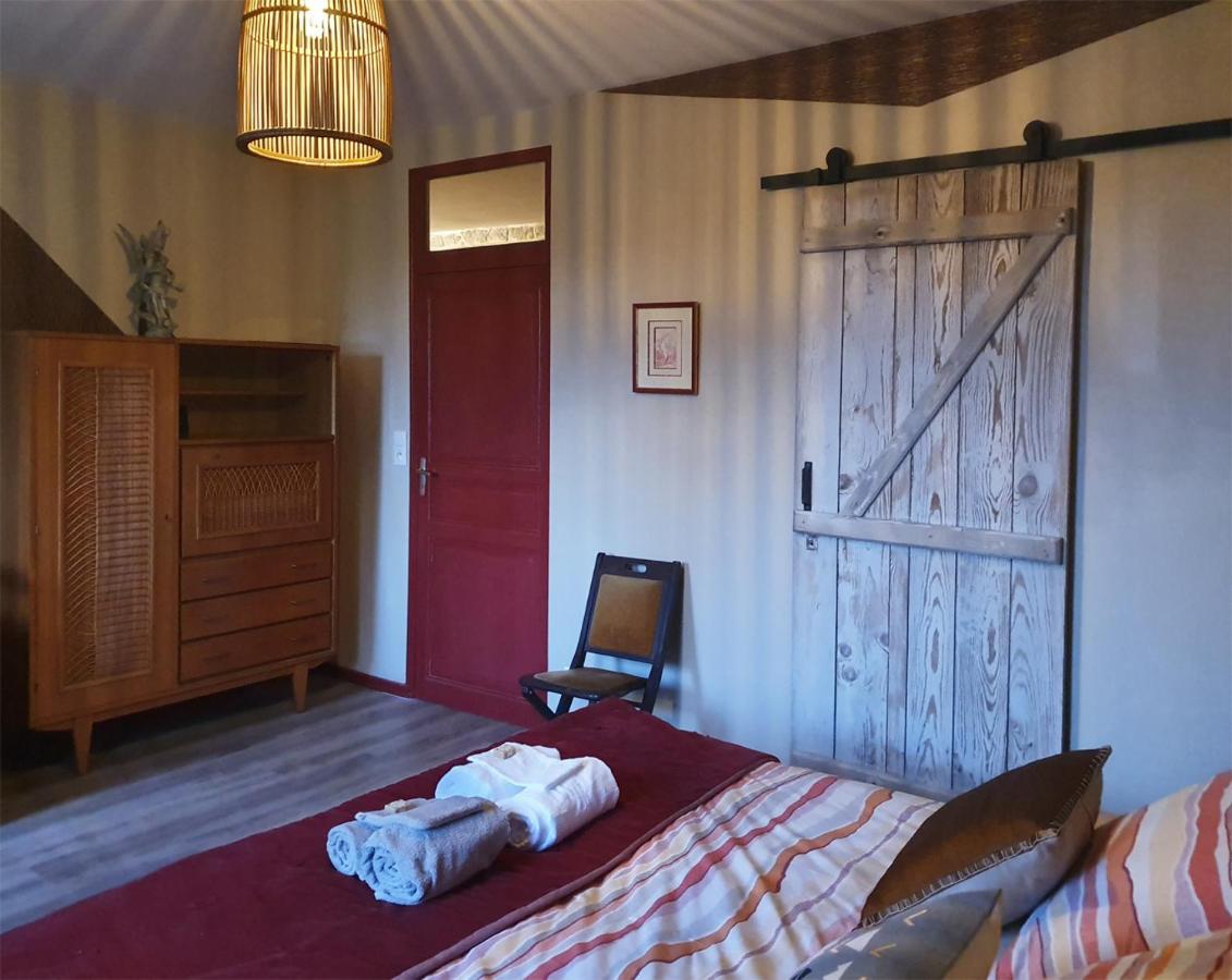 Les Forges Du Lou Apartment Jugon-les-Lacs Luaran gambar