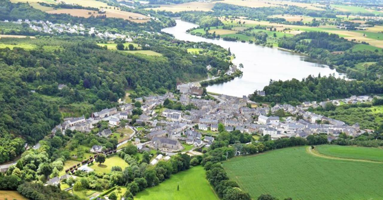 Les Forges Du Lou Apartment Jugon-les-Lacs Luaran gambar